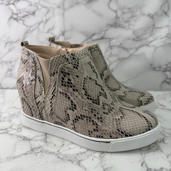 Sugar Women's Wedge Sneakers sz 7.5 Snake-print NEW # M475 - Picture 8 of 11